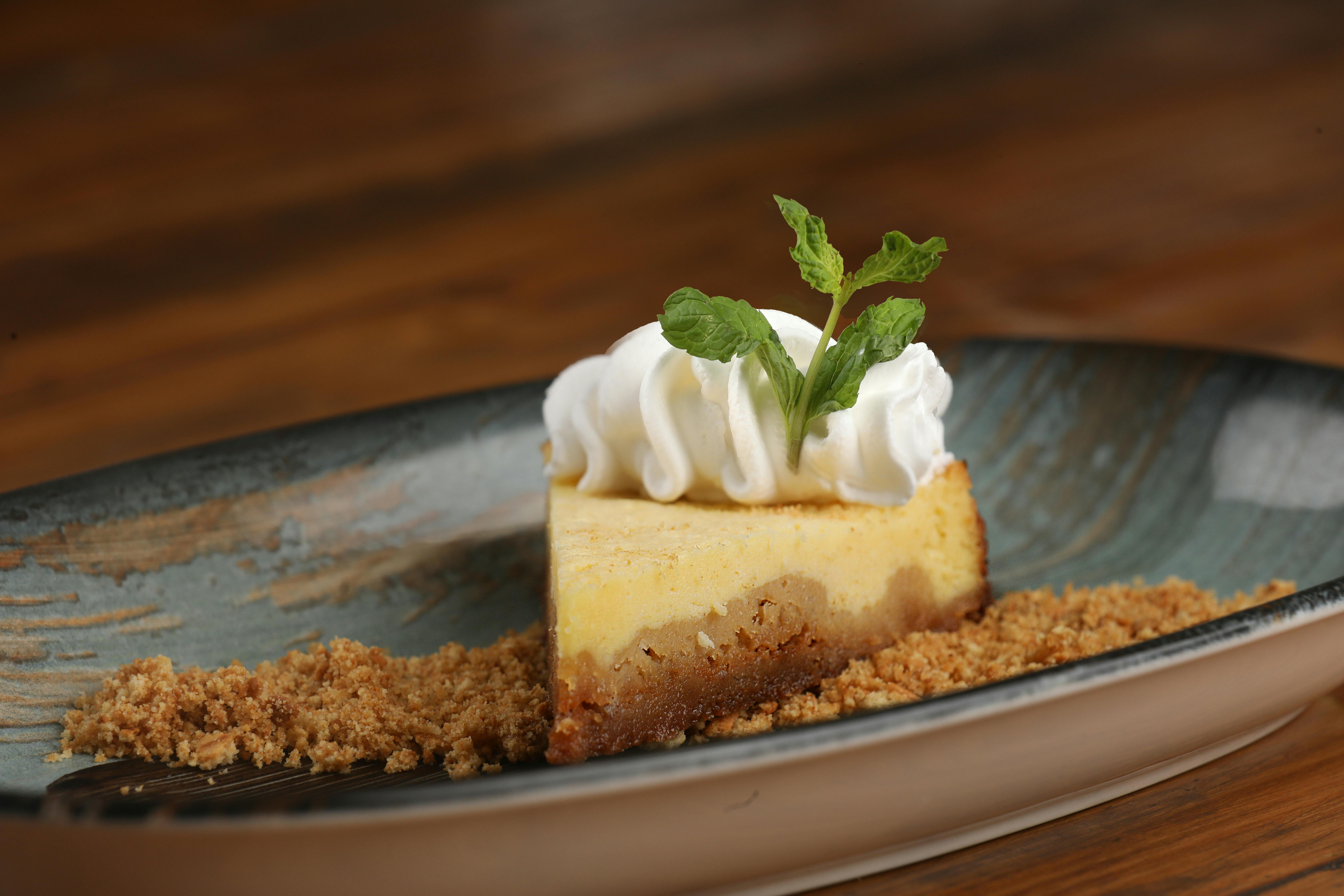 Easy No-Bake Lemon Cheesecake (Ready in 20 Minutes)