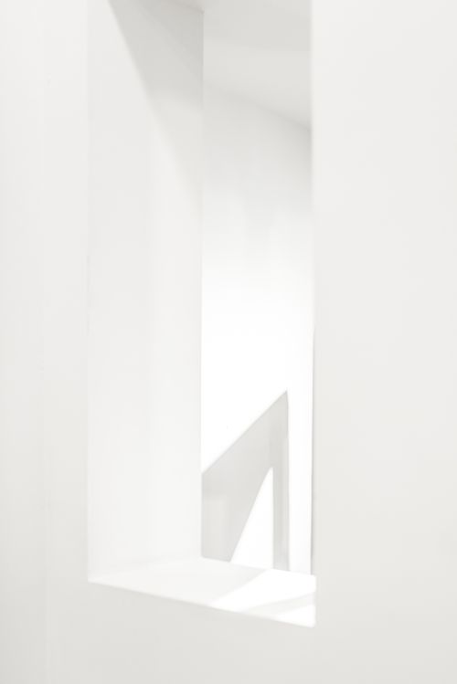 Quiet interior by Brunxs on Pexels