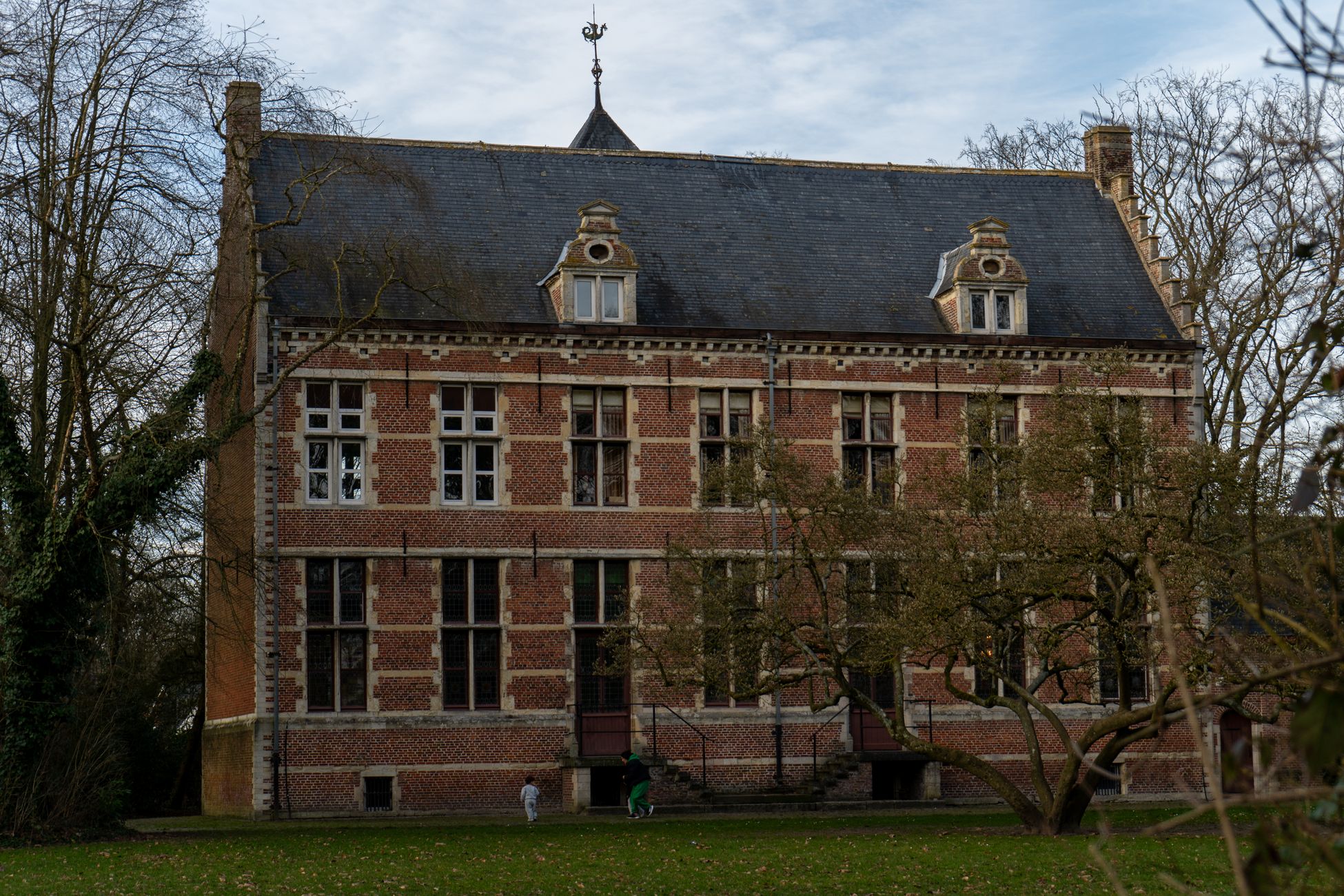 Scholenkoepel OGVO experimenteert met 5D-onderwijs
