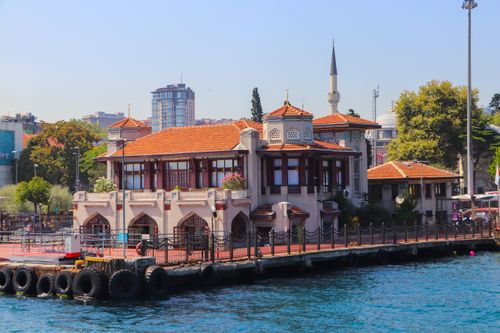 Free Scenic view of a historic waterfront building in Istanbul, showcasing unique architecture by the sea. Stock Photo