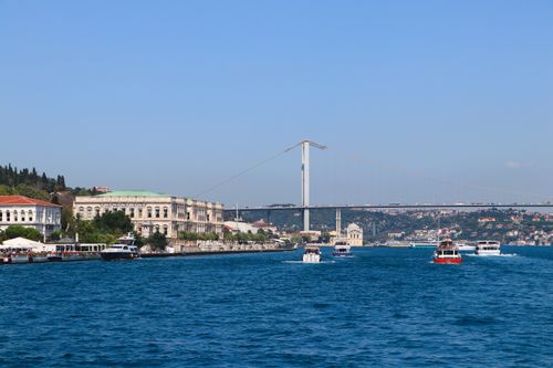 Free Panoramic view of Bosphorus Bridge and waterfront buildings in Istanbul, Türkiye. Stock Photo