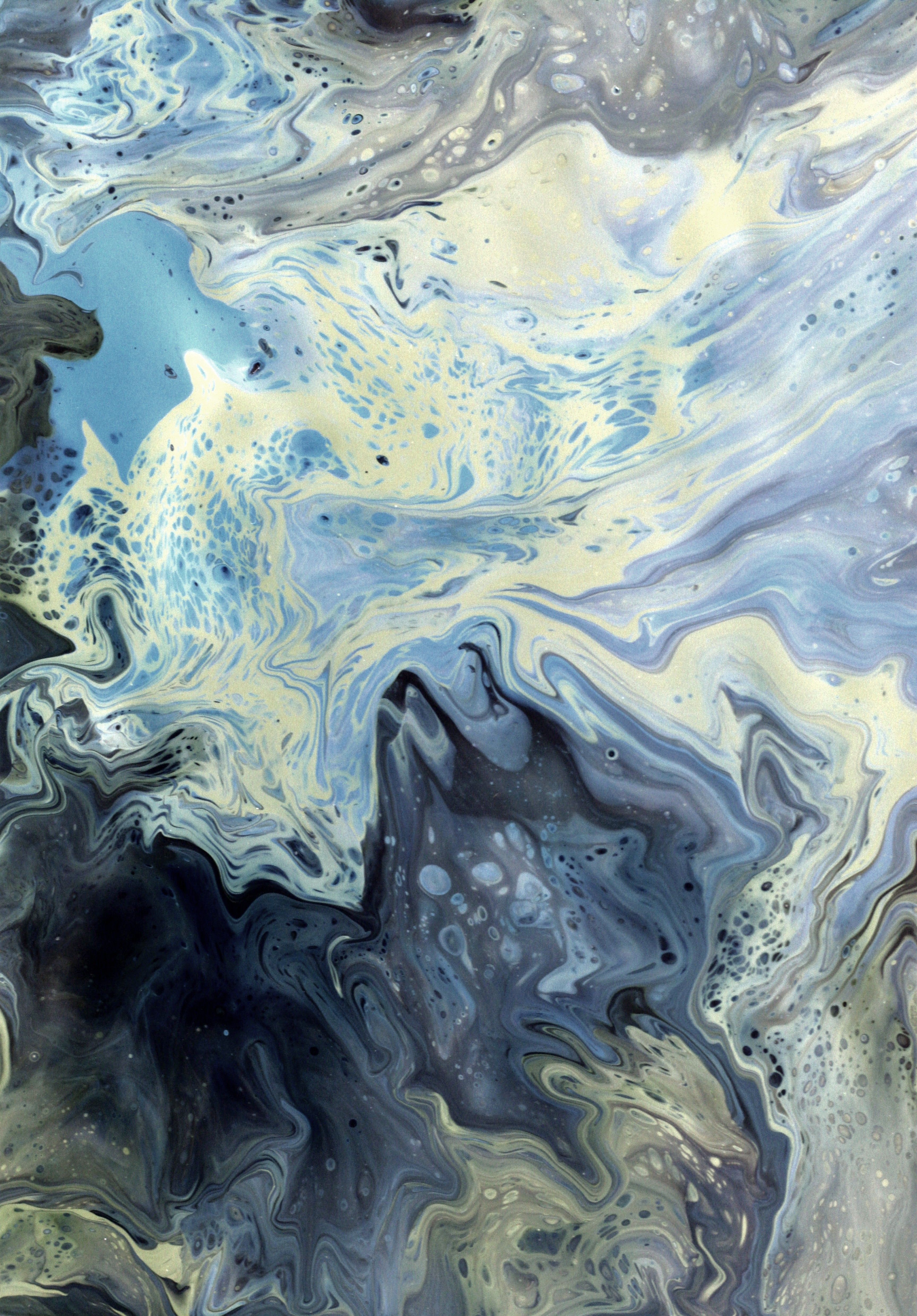Abstract Fluid Art with Blue and Gray Swirls · Free Stock Photo