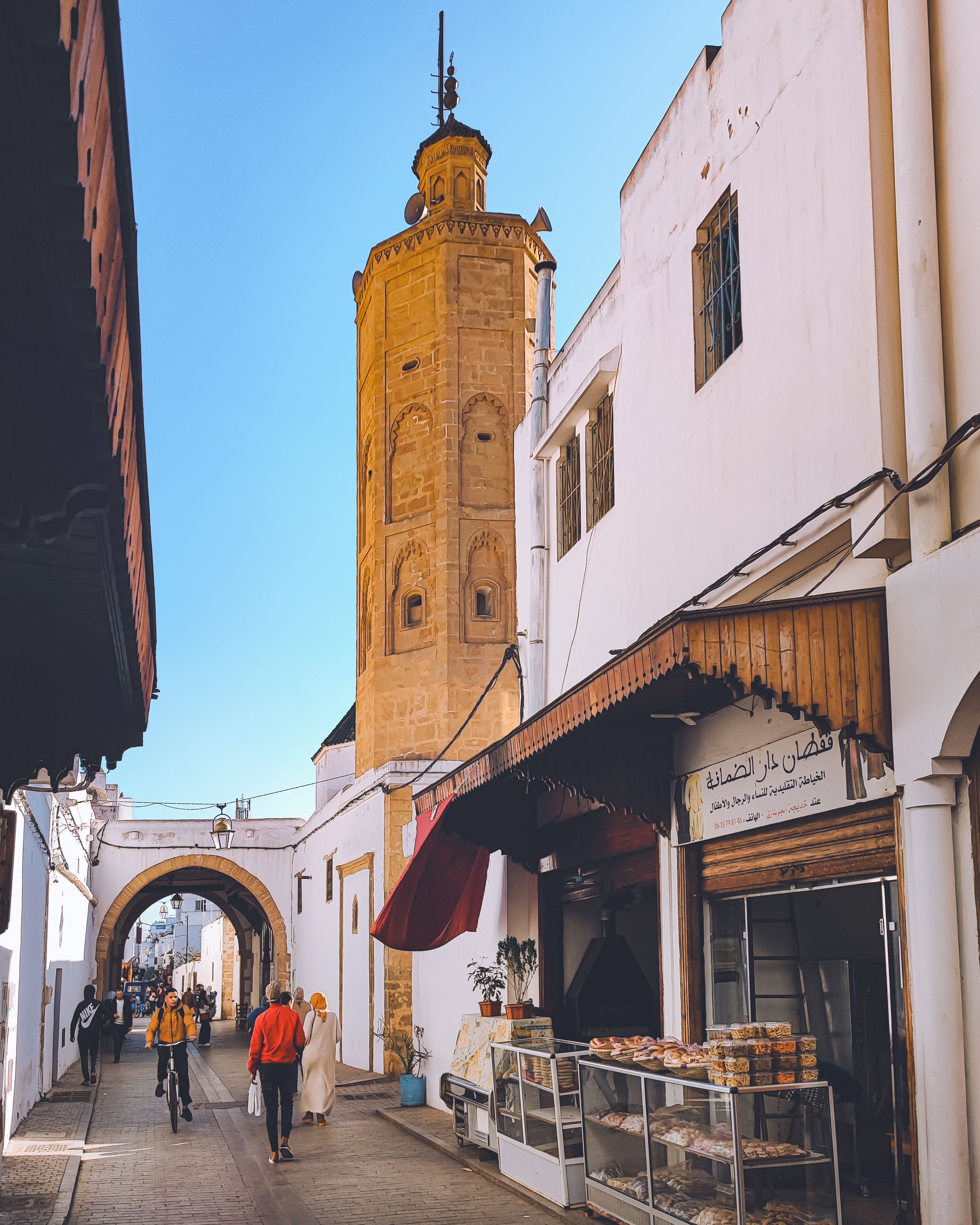 Pesona Gang Gang Bersejarah Di Kota Tua Rabat · Foto Stok Gratis