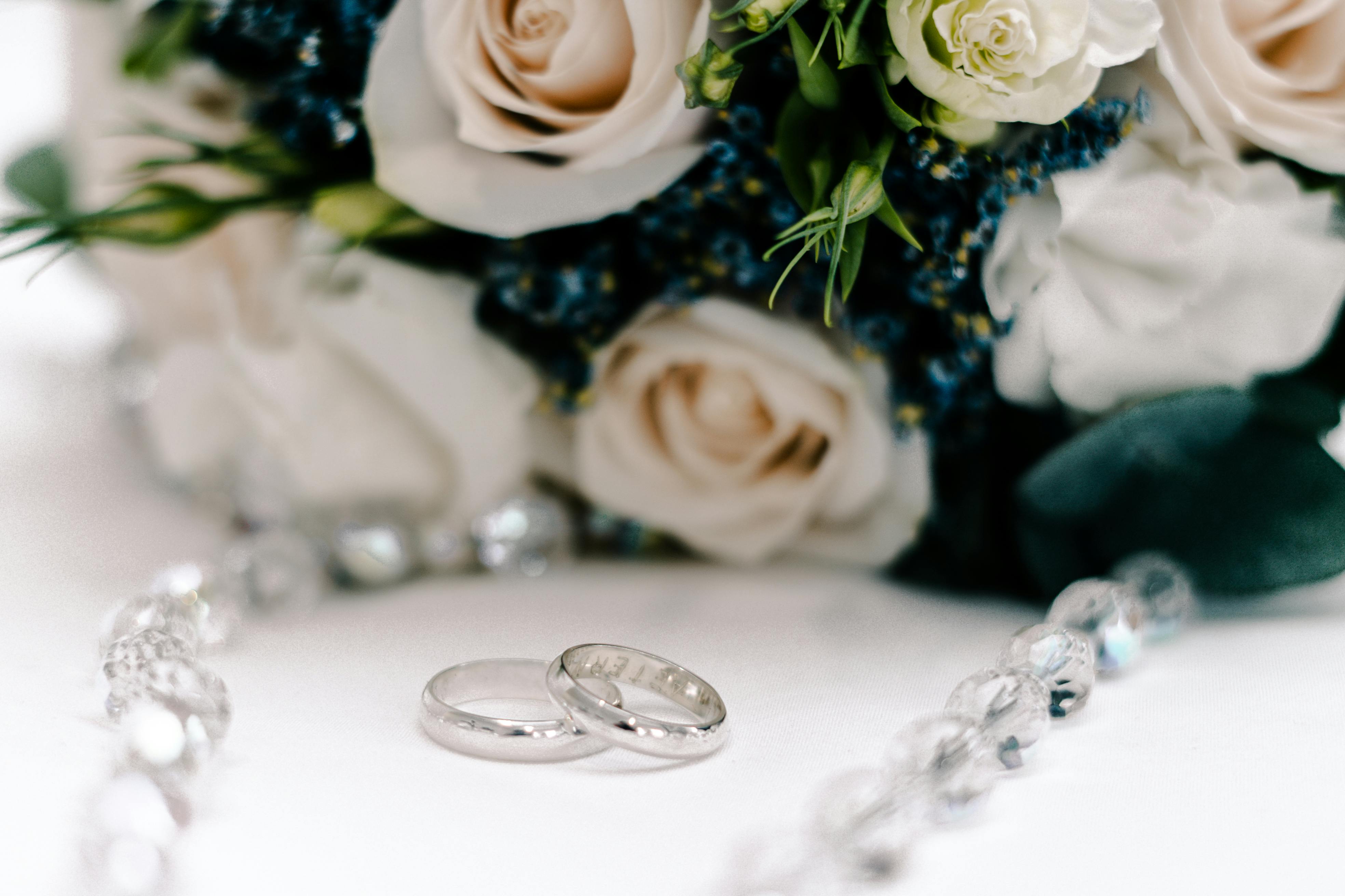 Planning a summer wedding? Weather records reveal ideal window for outdoor events in WA — Photo by Edu Raw on Pexels