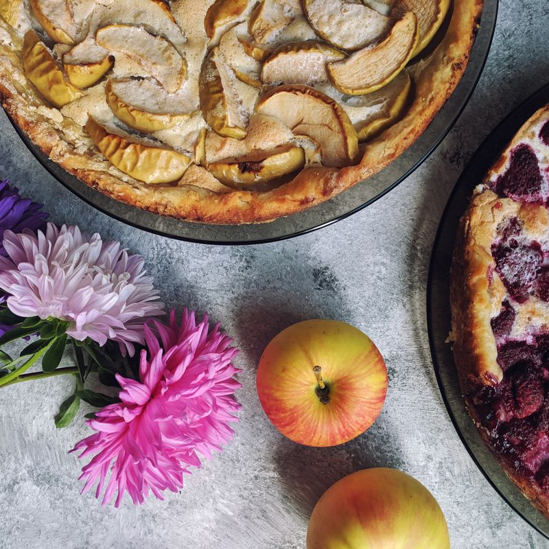 Rye Berry and Apple Tart