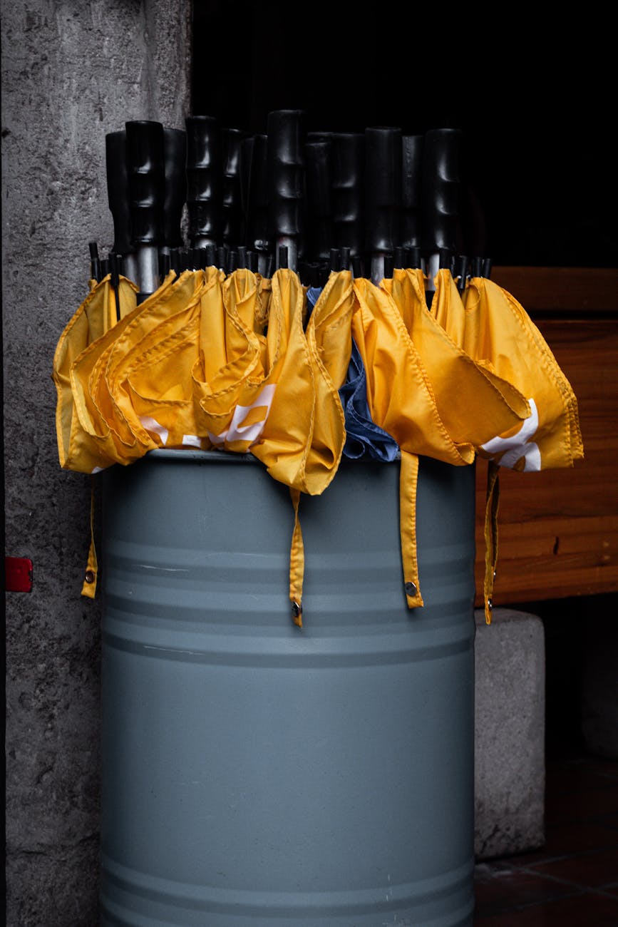 Die 8 besten Schirmständer platzsparend 2026: Test & Vergleich