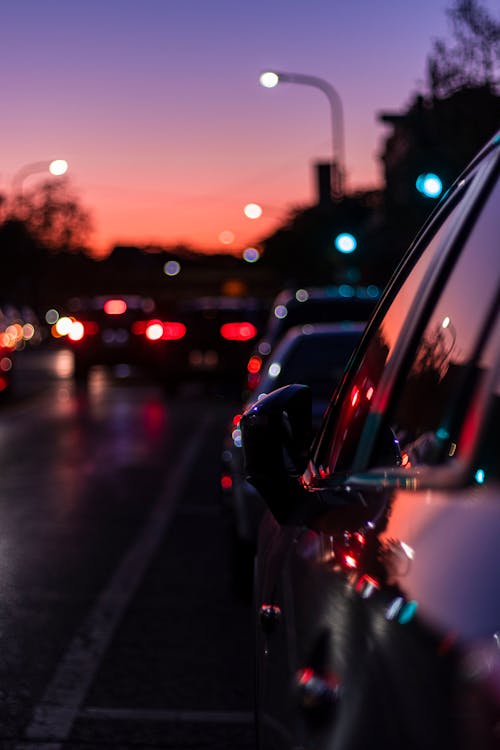 Δωρεάν στοκ φωτογραφιών με bokeh, απόγευμα, αυτοκίνητα