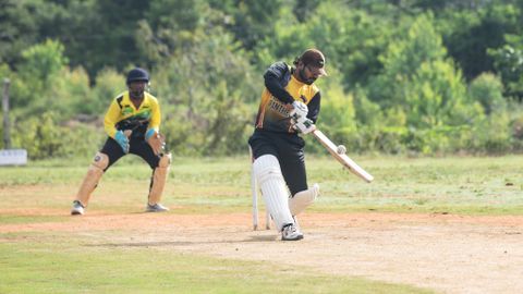 Testing the claim that heavier bats made the modern six routine