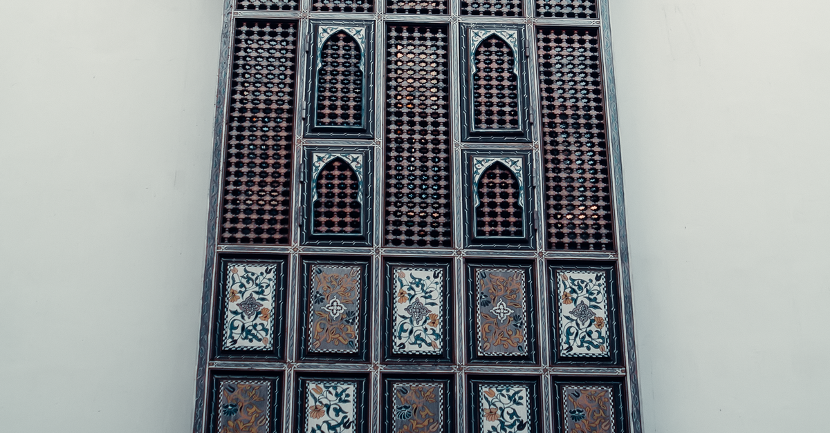 Moroccan Window Authentic Moroccan Architectural Window in Marrakesh · Free Stock Photo