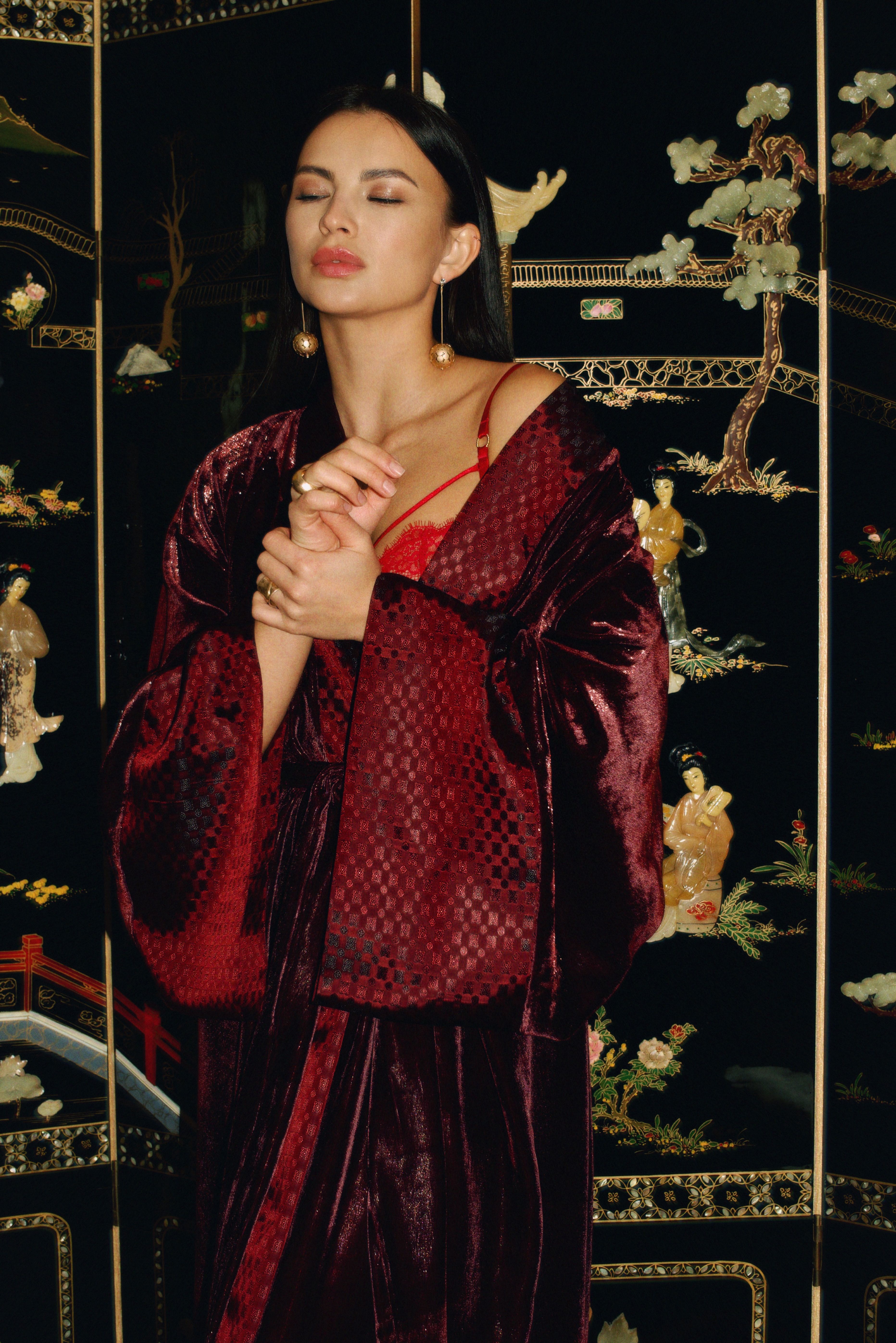 Elegant Woman in Traditional Asian Robe · Free Stock Photo