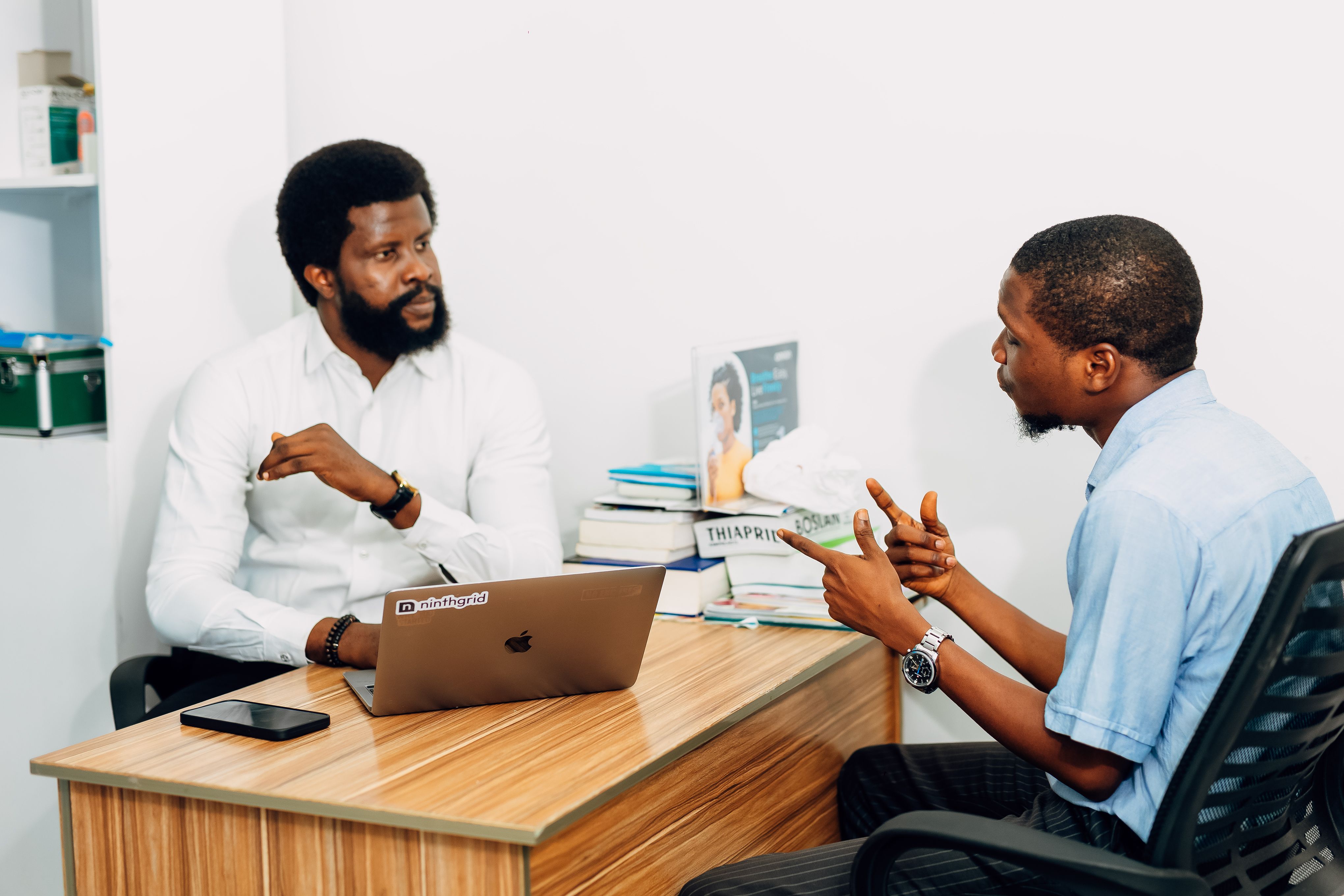 How to Choose the Right Business Consultant in 2026: A Complete Guide