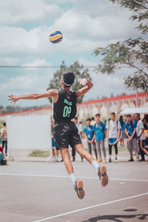 Free Man Playing Volleyball Stock Photo