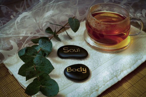 Aromatherapy essential oils guide