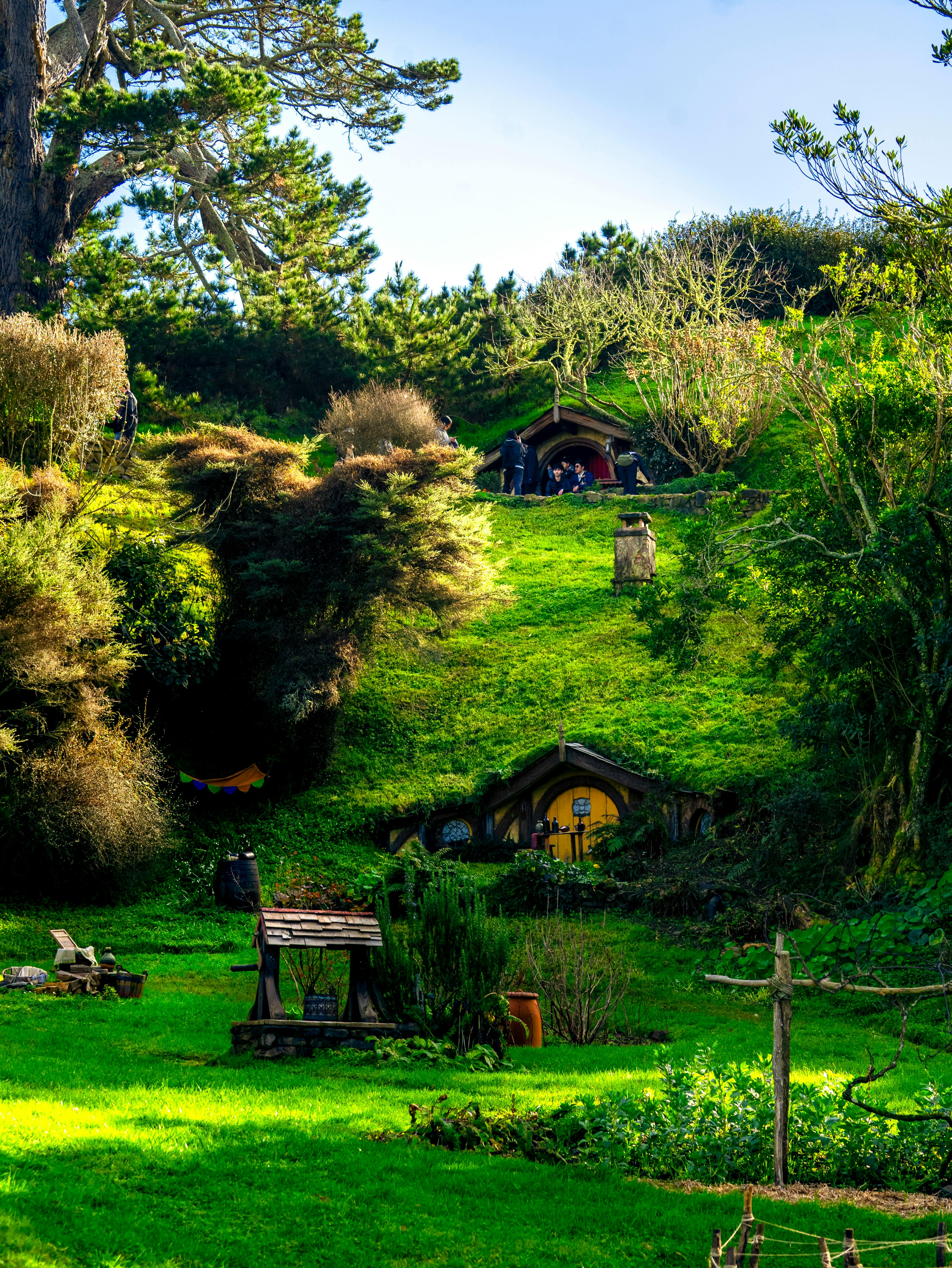 Hobbiton Movie Set