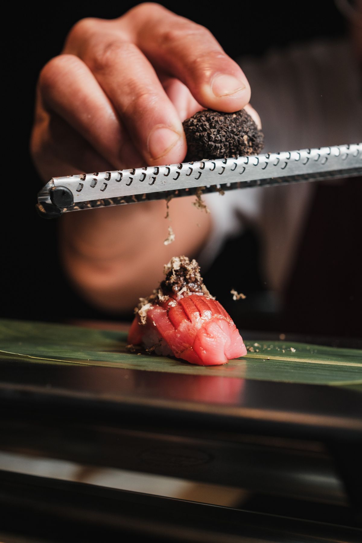 Ảnh minh hoạ bước 6: Nigiri cá hồi & cá ngừ