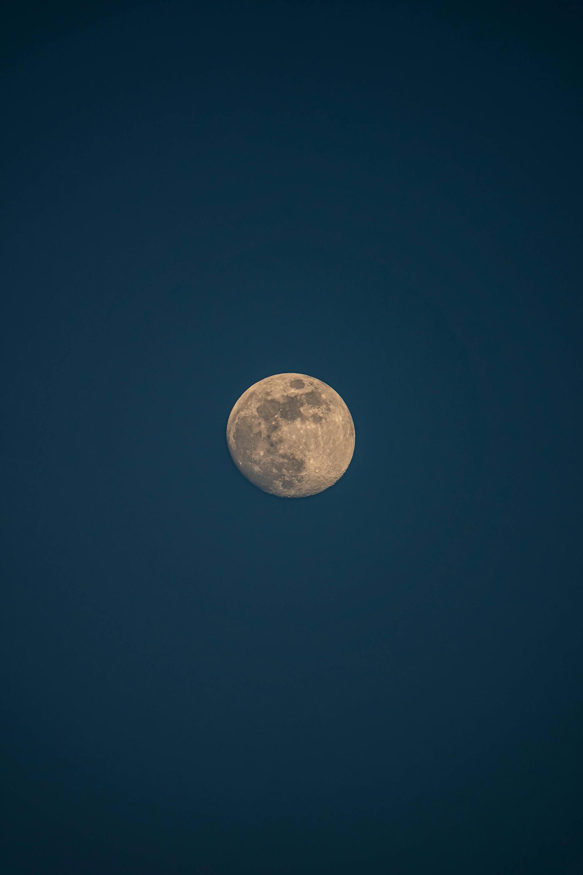 Moon Mahadasha — Effects, Duration & Remedies in Vedic Astrology