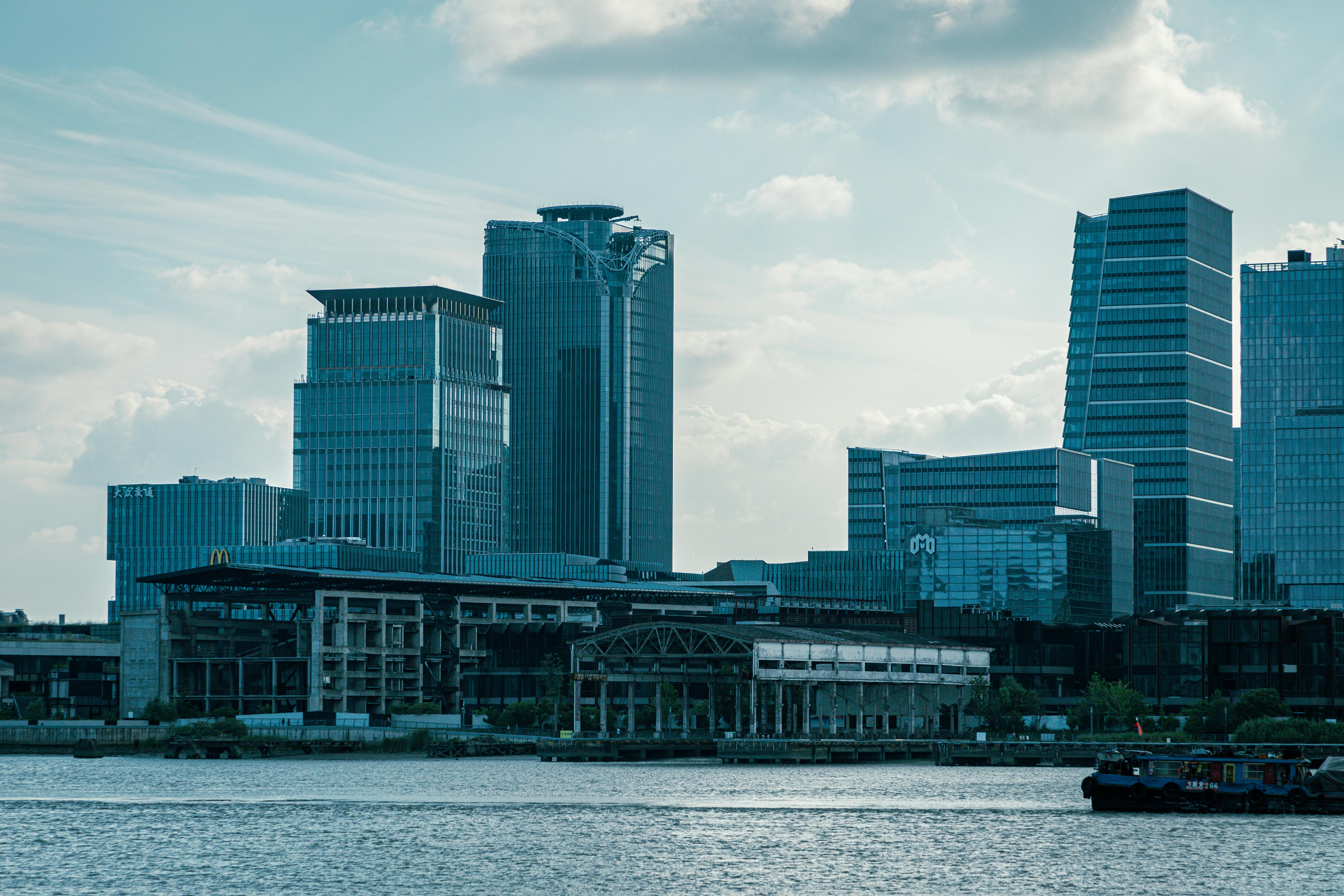 JSE loses about R3 trillion in a month