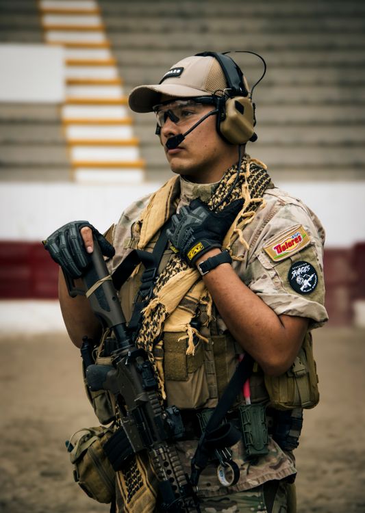 Tactical Rifle Officer Tactical Officer in Urban Training Environment · Free Stock Photo