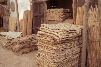 Woven mats & baskets