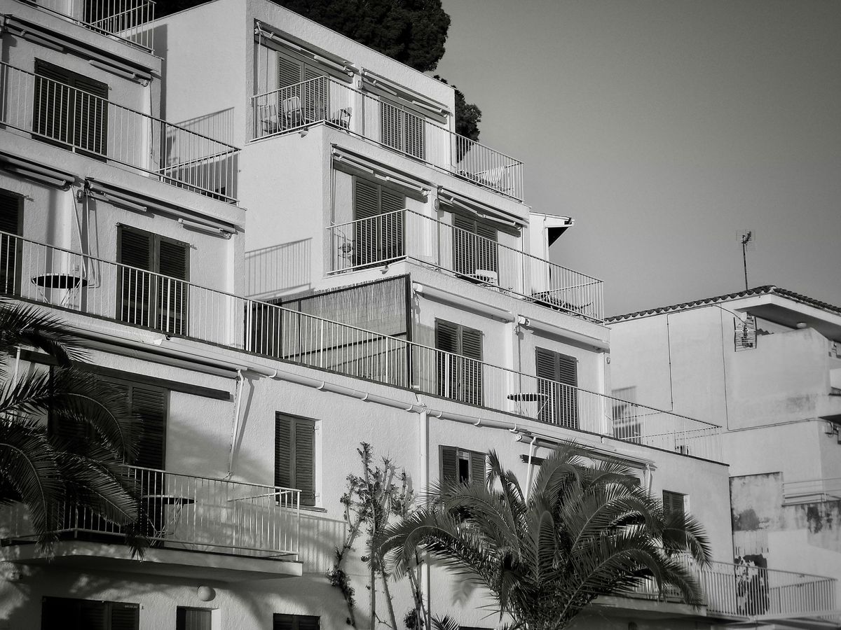A Georgian terrace house rebuilt behind its front