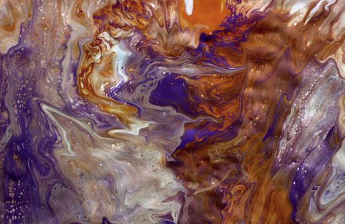 Free Dynamic swirls of orange, purple, and white create a stunning abstract fluid art composition. Stock Photo