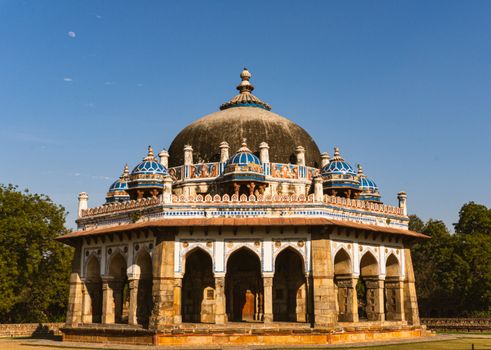 Lodi Gardens and Khan Market — Delhi