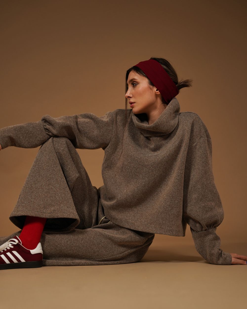 Neutral casual clothing as everyday style inspiration