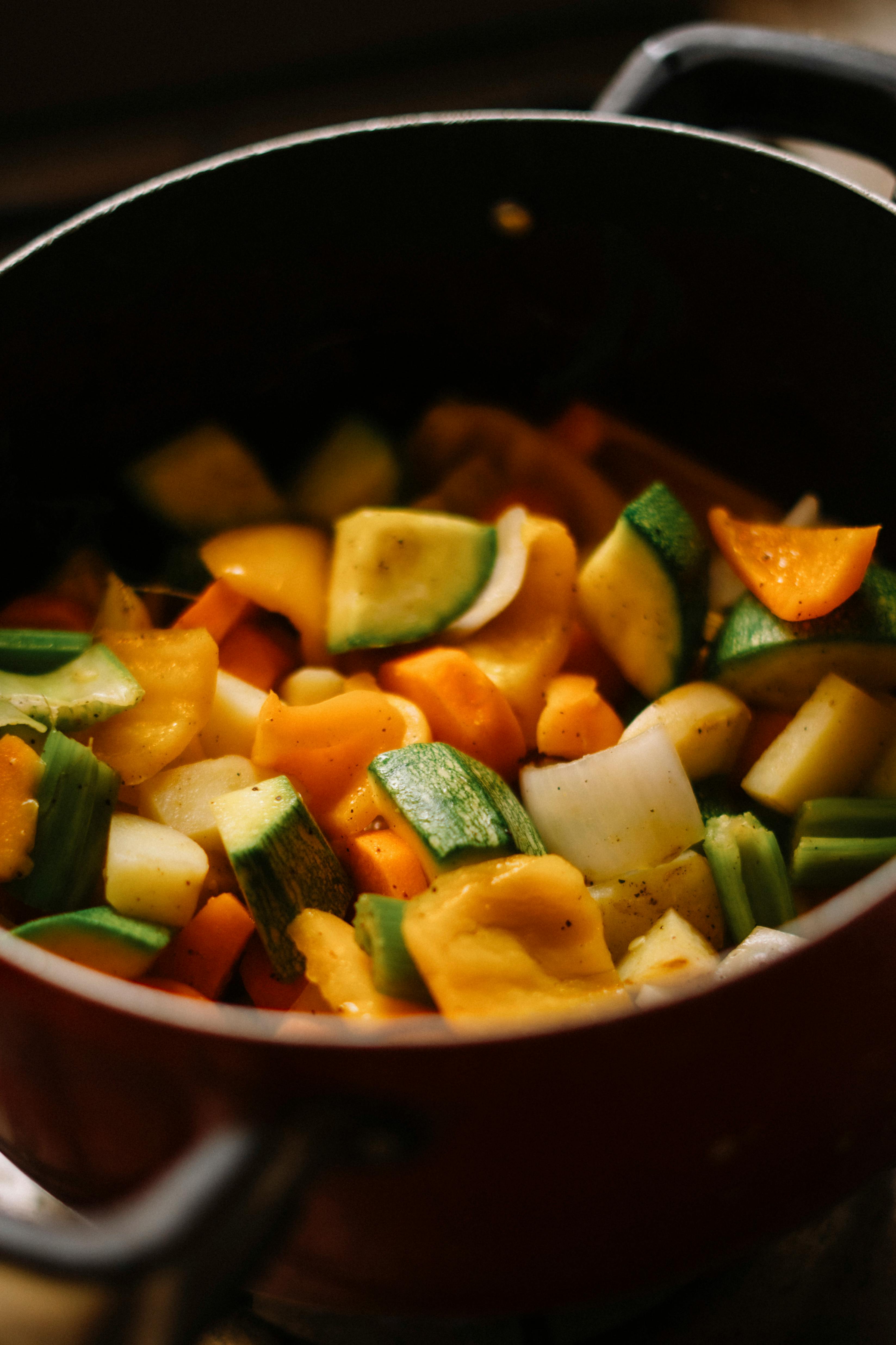 Cooking vegetables destroys their nutrients