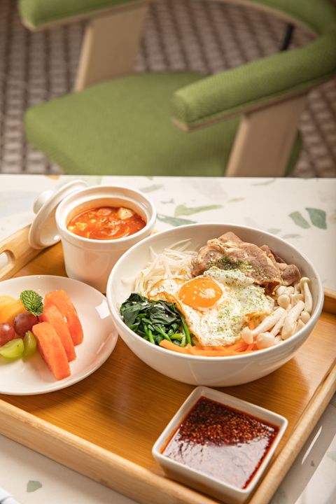 Korean bibimbap meal with vegetables and side dishes