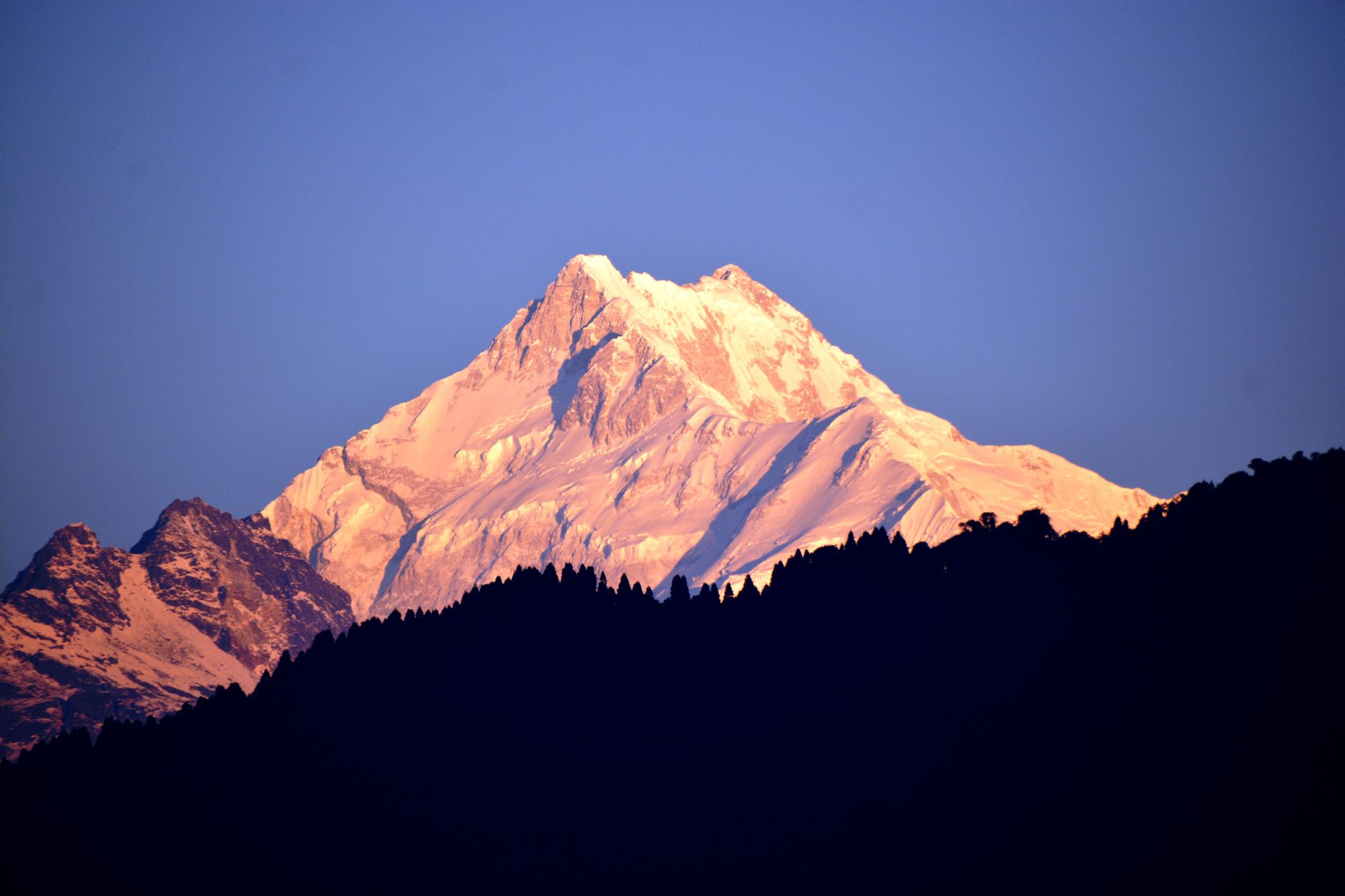 Majestic sunrise over Kanchenjunga peak