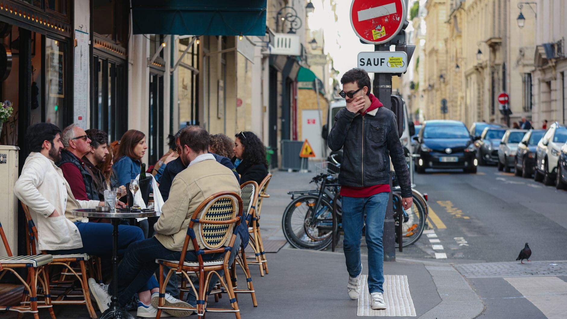 Paris bans public alcohol, but not just for the heat