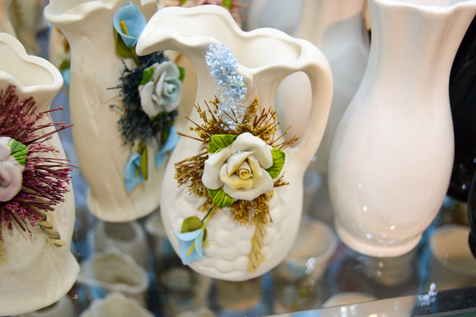 Free stock photo of flower vase, vase, white flower
