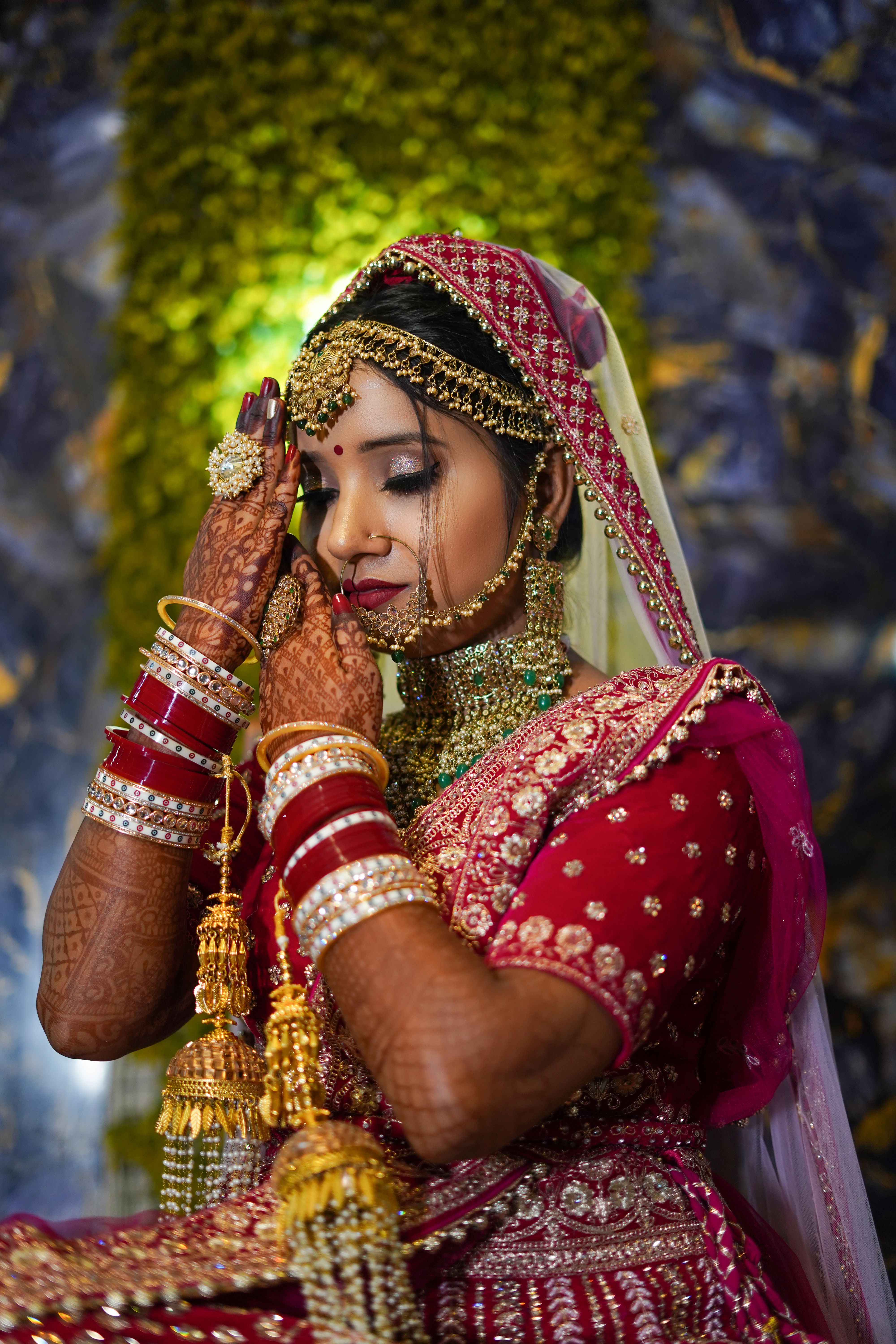 Elegant Indian Bride in Traditional Attire · Free Stock Photo
