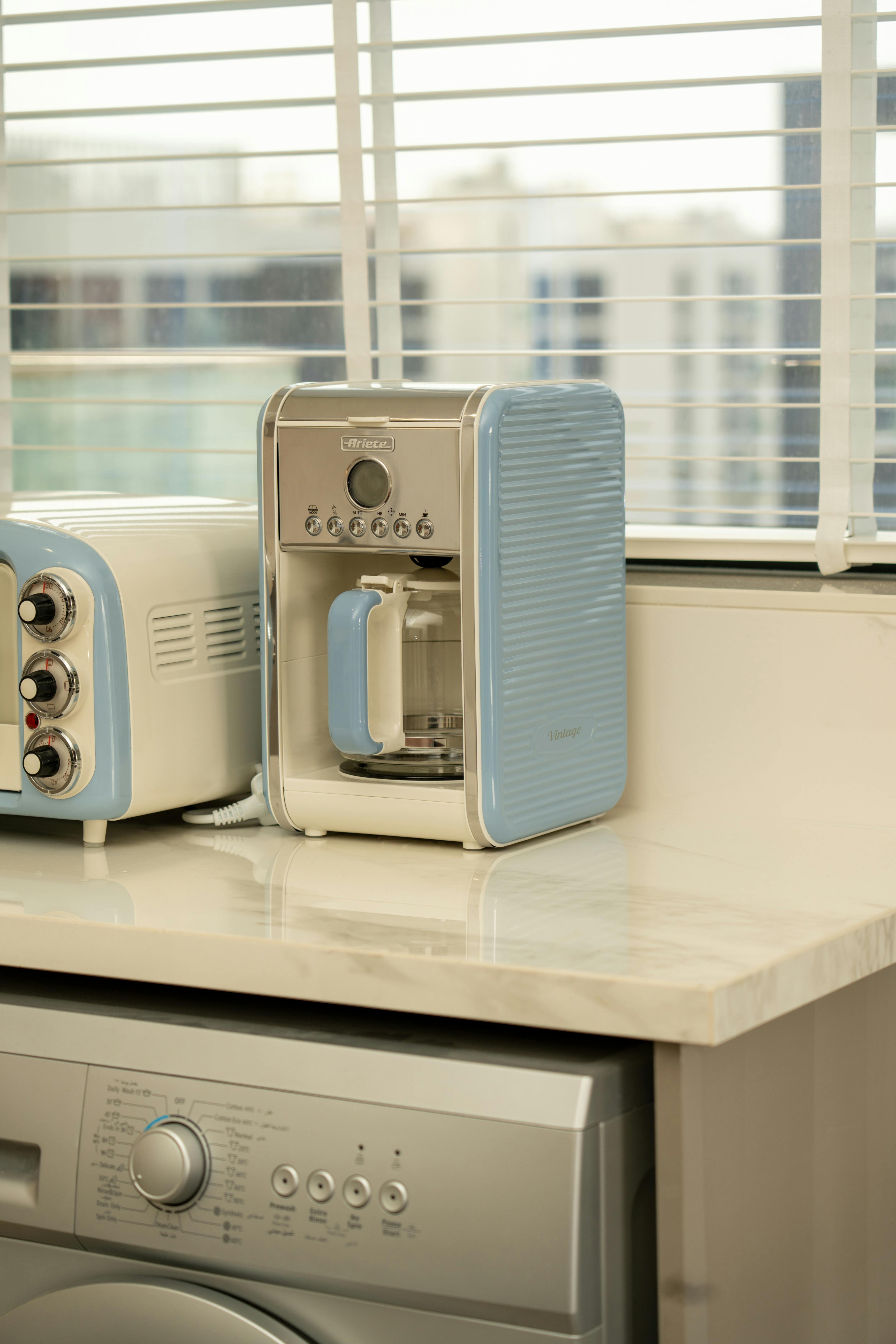 The 8 Best Ice Makers for Your Countertop in 2026: Review & Comparison