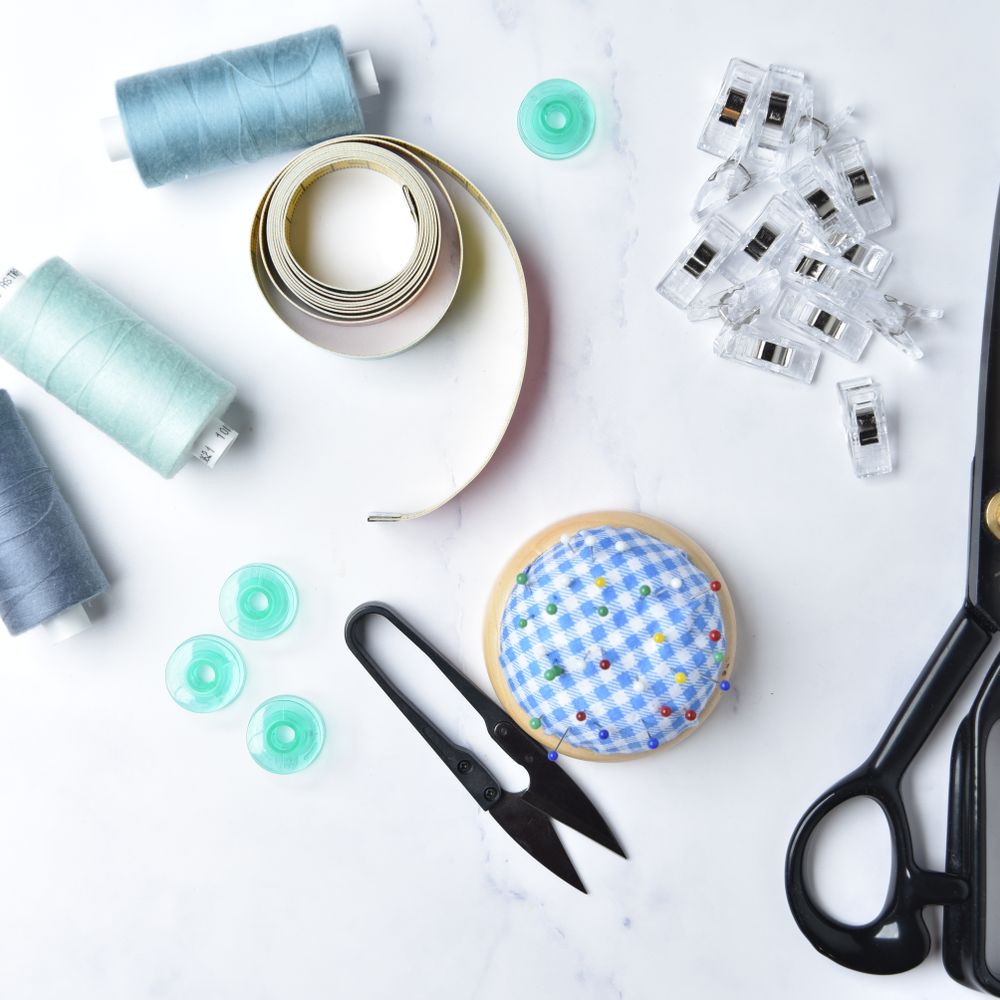 Berkeley — professional packers wrapping and boxing belongings