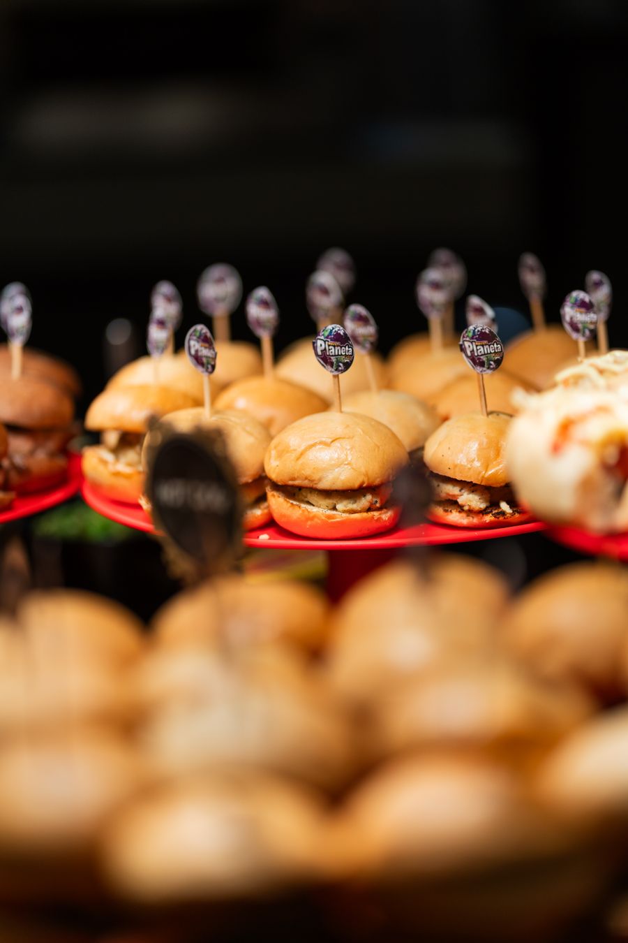 The Full Set — six mini-burgers