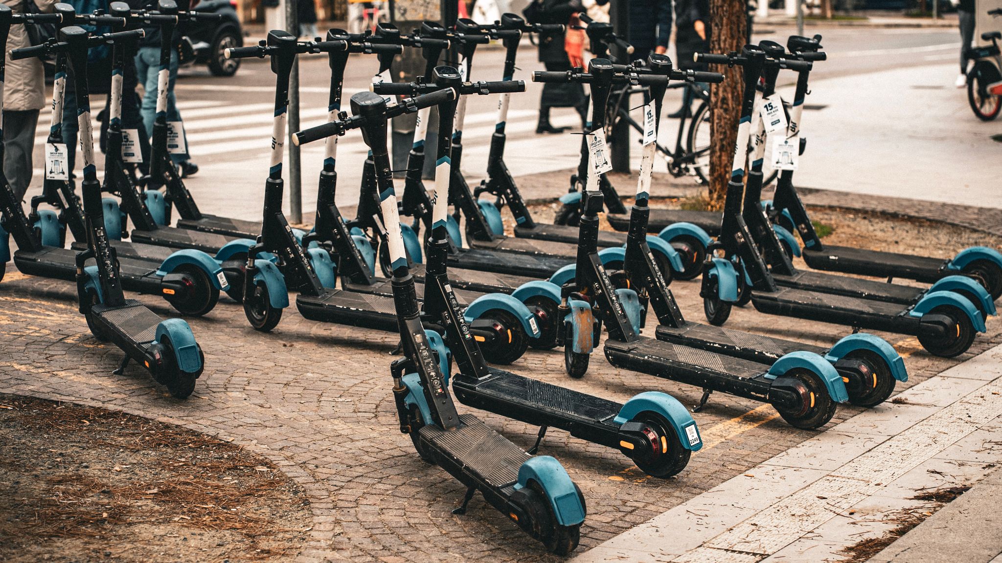 België verbiedt elektrische deelsteps vanaf 2027