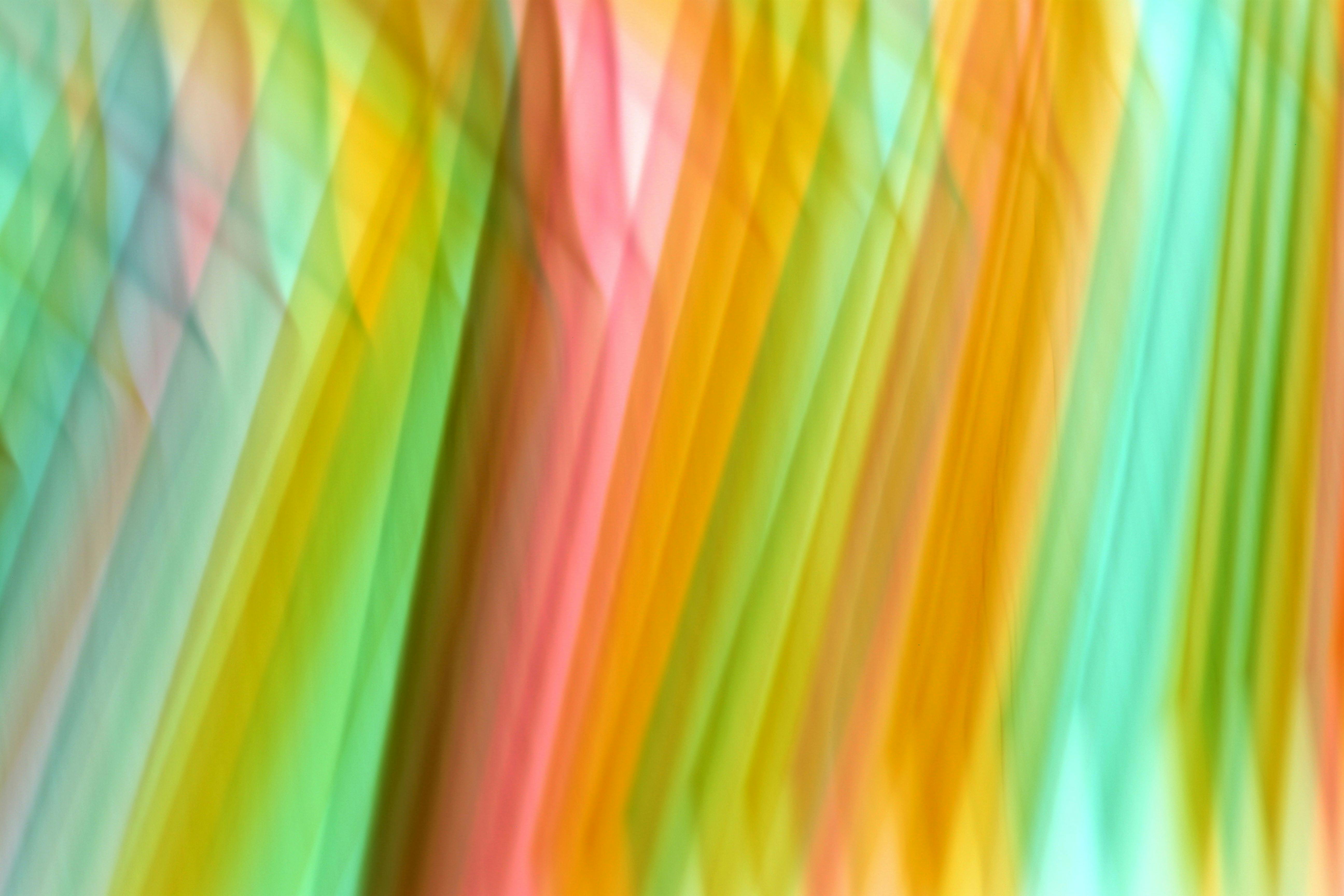 무료 생생한 색상의 추상적인 모션 블러가 역동적인 예술적 패턴을 만들어냅니다. 스톡 사진