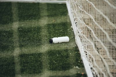 Customer photo: the flask resting on a pitch after a ride — Omar Ramadan on Pexels