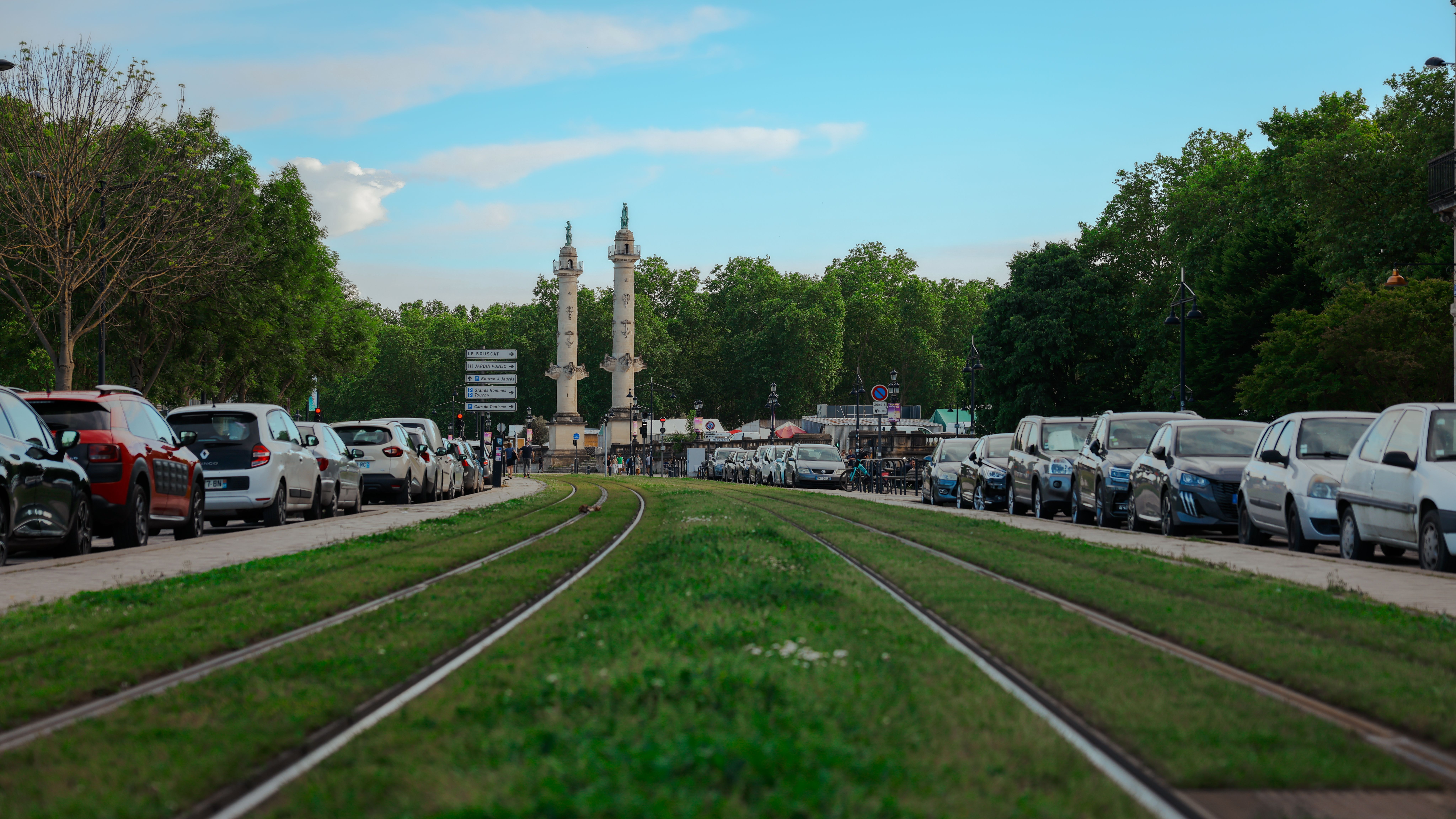 Rachat d&rsquo;épave de voiture à Bordeaux : comment s&rsquo;y prendre pour vendre son véhicule hors d&rsquo;usage ?