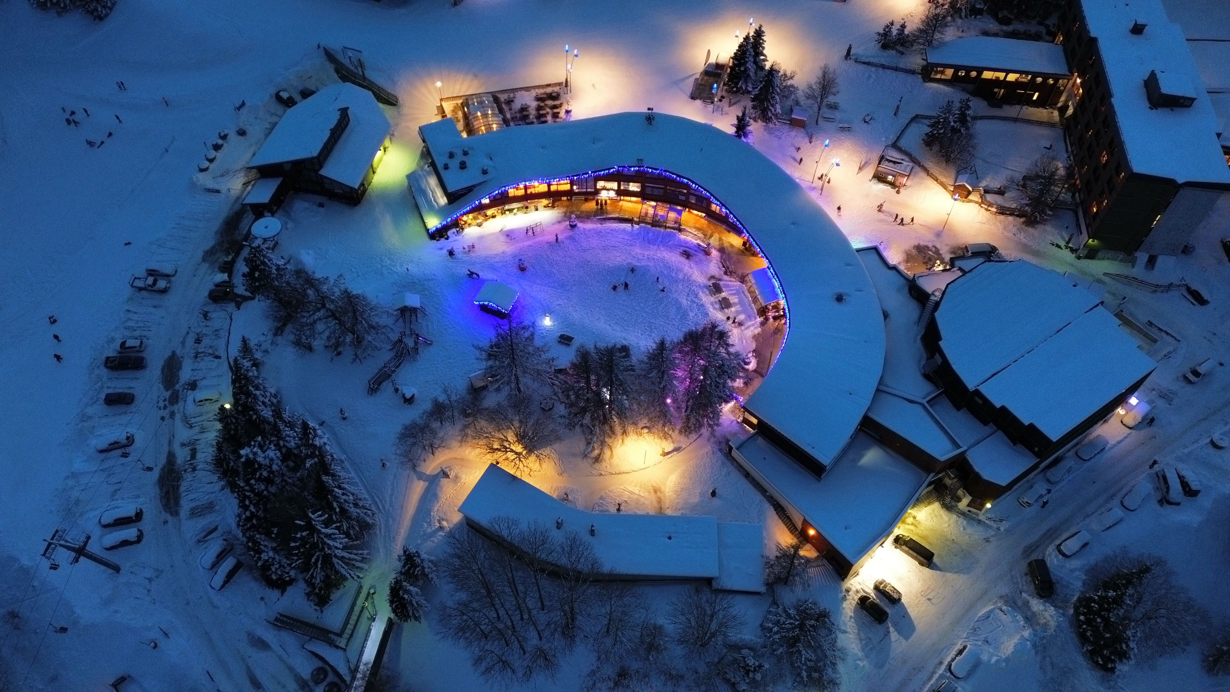 Family Skiing with Flexible Childcare - Catered Chalet Holidays in The Three Valleys (Reberty, Avoriaz, Ardent)