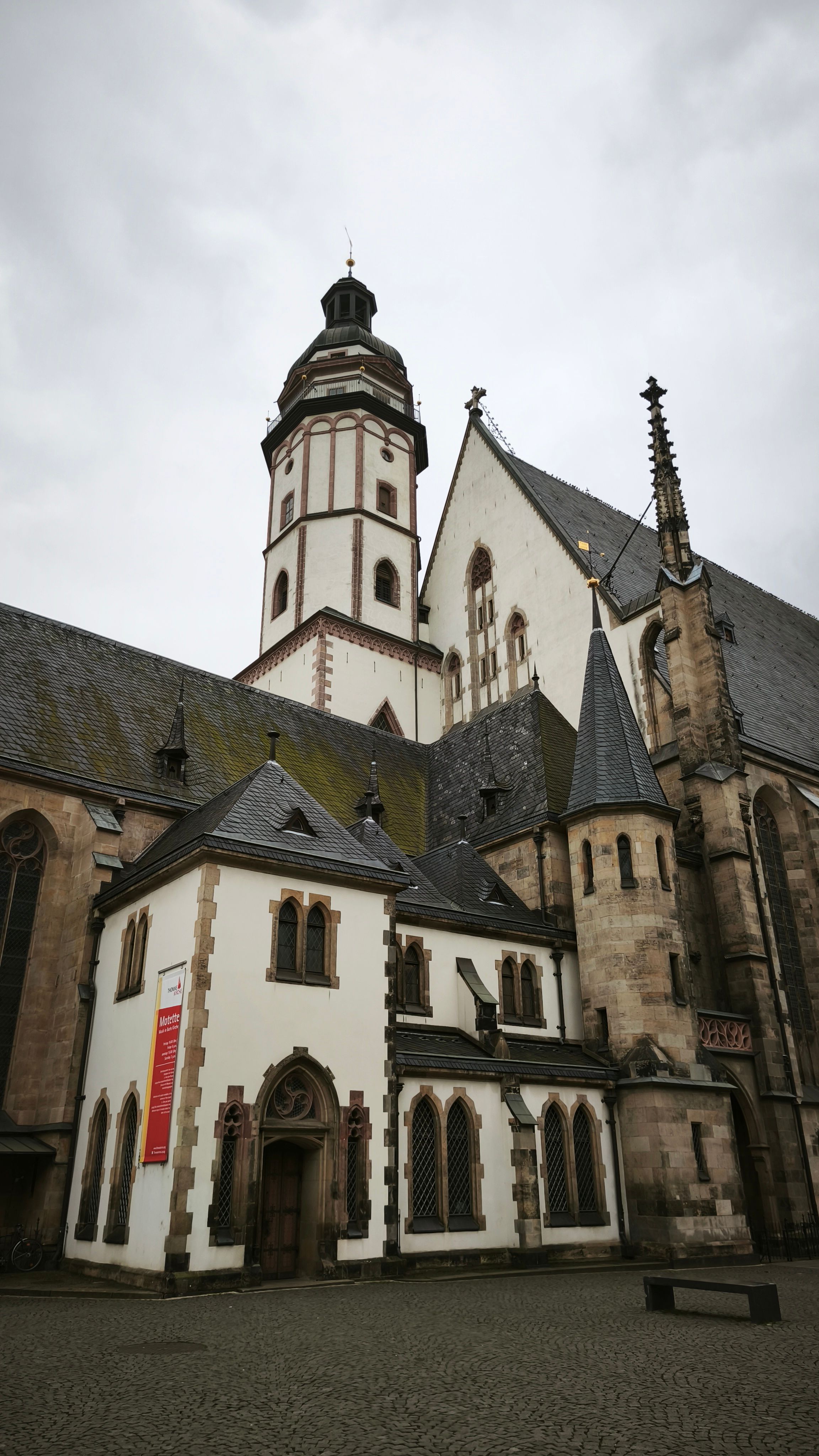 St. Thomas Church in Leipzig - Historic Gothic Architecture · Free ...