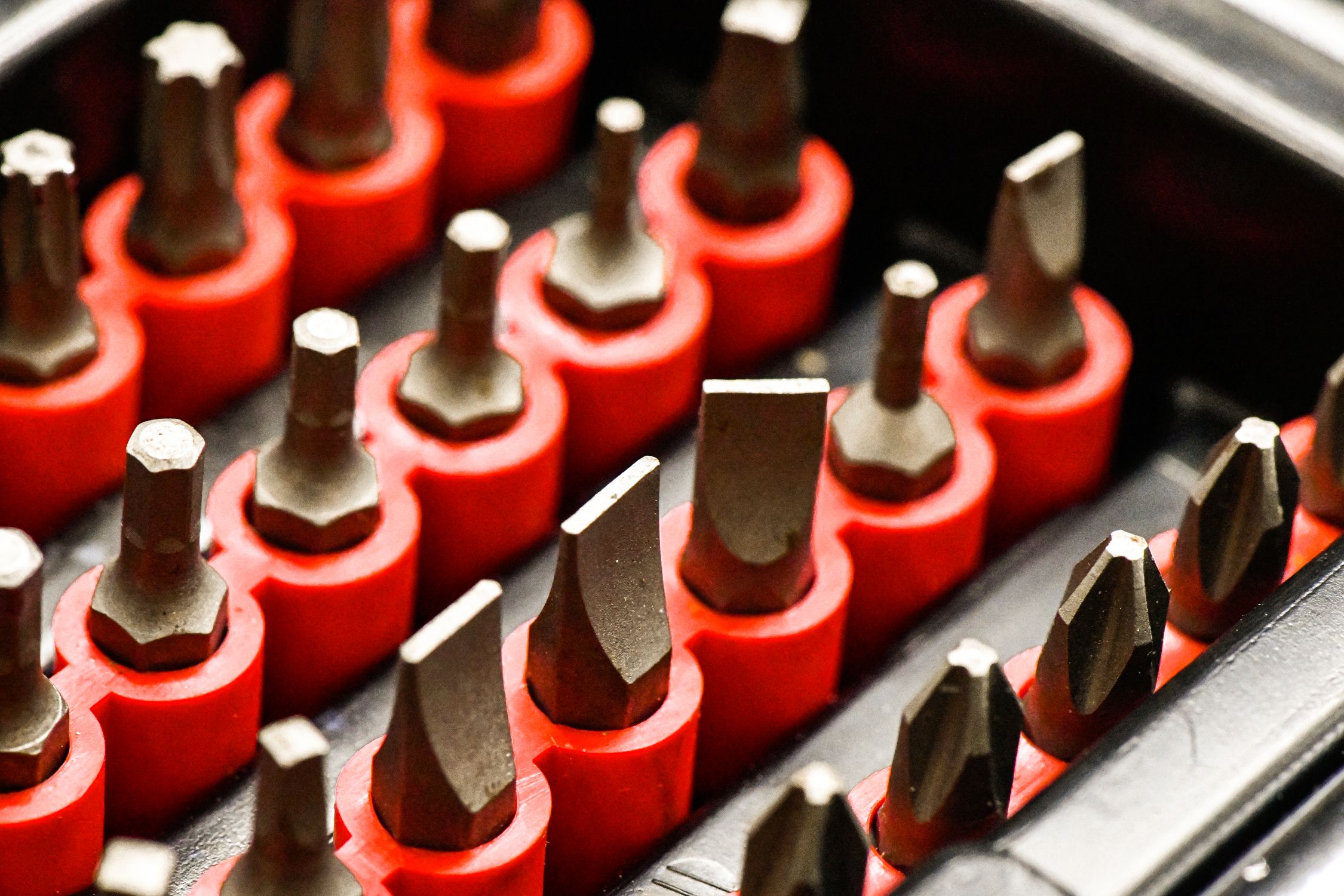Close-up of Assorted Screwdriver Bits · Free Stock Photo