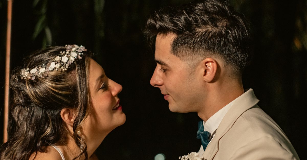 Coiffure mariage carré court : 20 idées chic