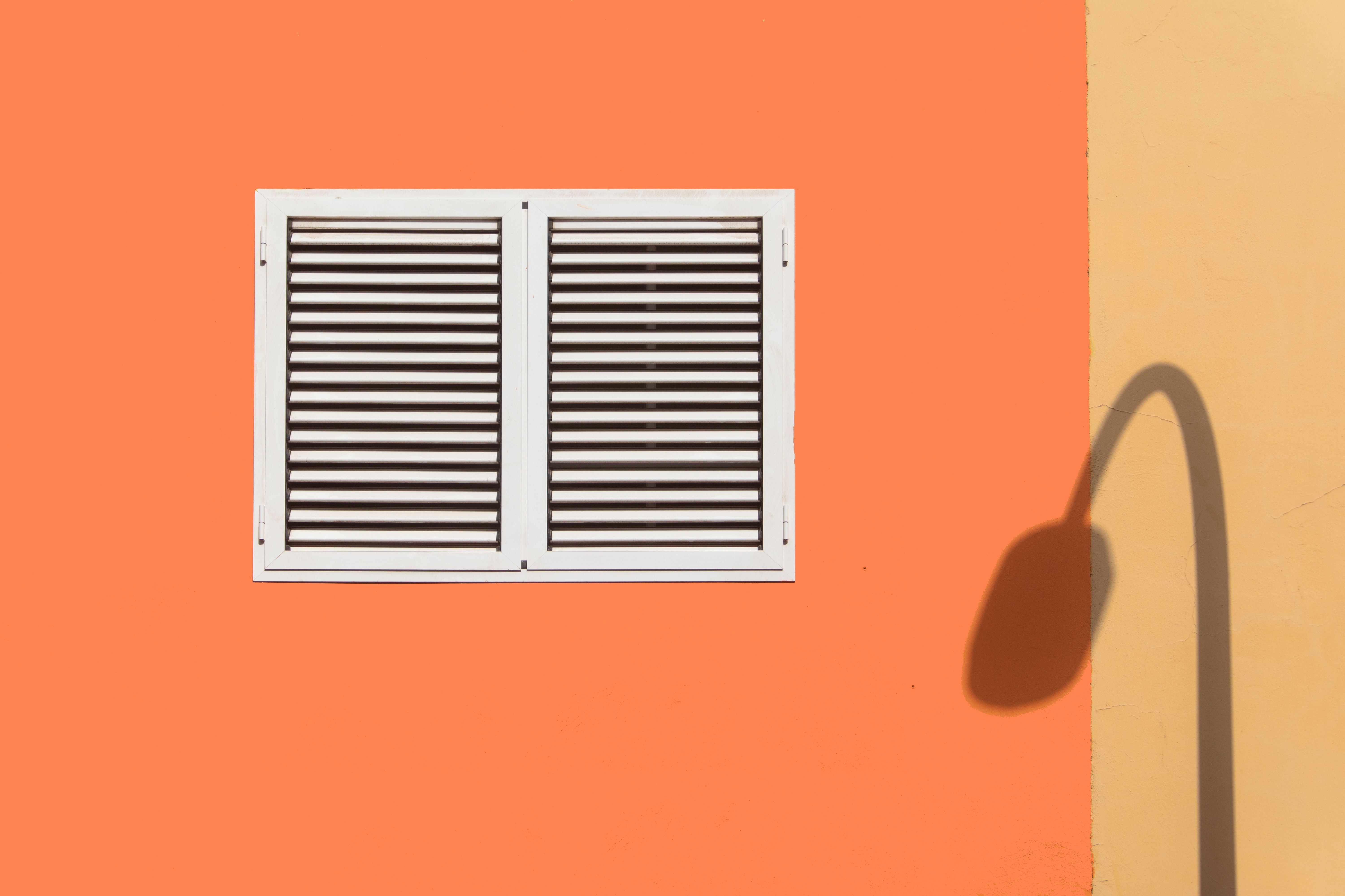 Painters and Decorators in Luxted — a freshly painted, spotless finish