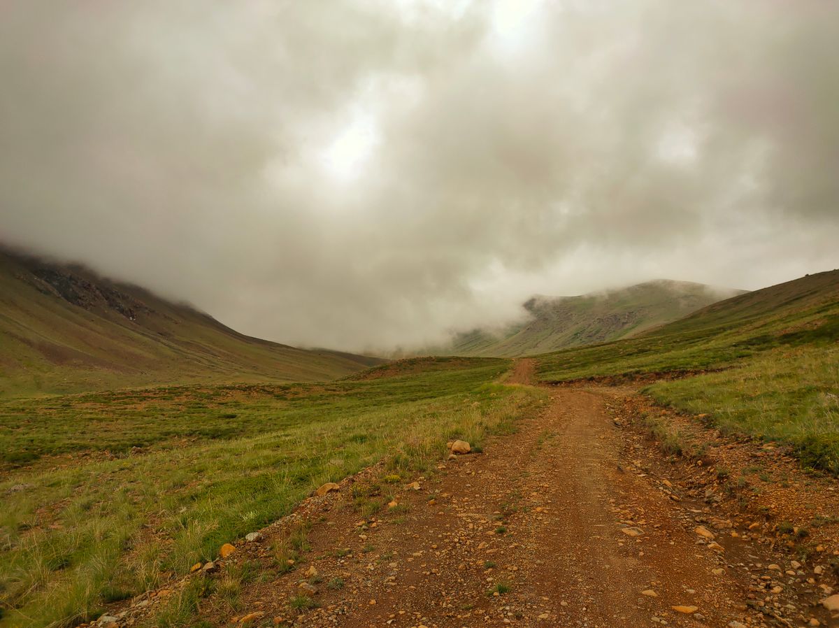 Manica Province: Highlands, Waterfalls & Frontier History