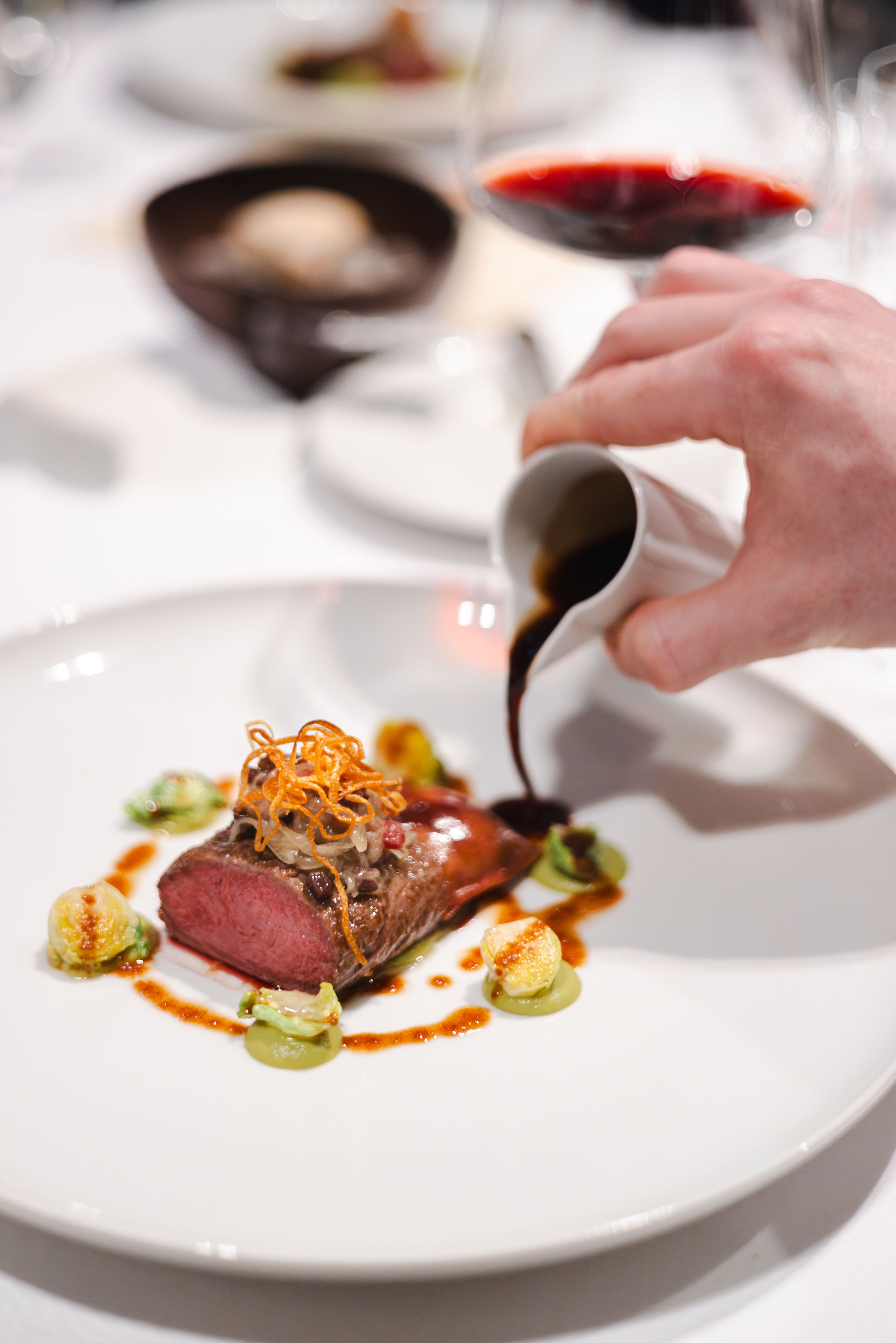 Gourmet-Rindfleisch mit Sauce