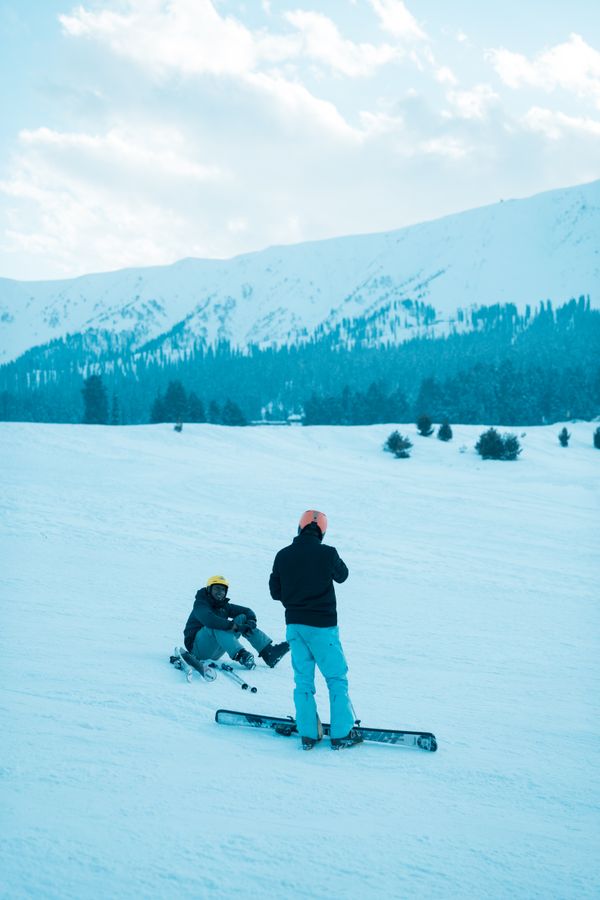 Skiing adventure Gulmarg Kashmir