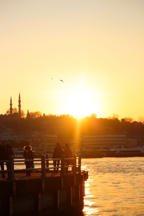 Free A mesmerizing sunset over Istanbul, capturing silhouettes and scenic views. Stock Photo