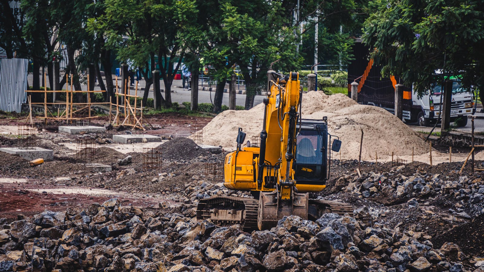 Heavy Construction Equipment